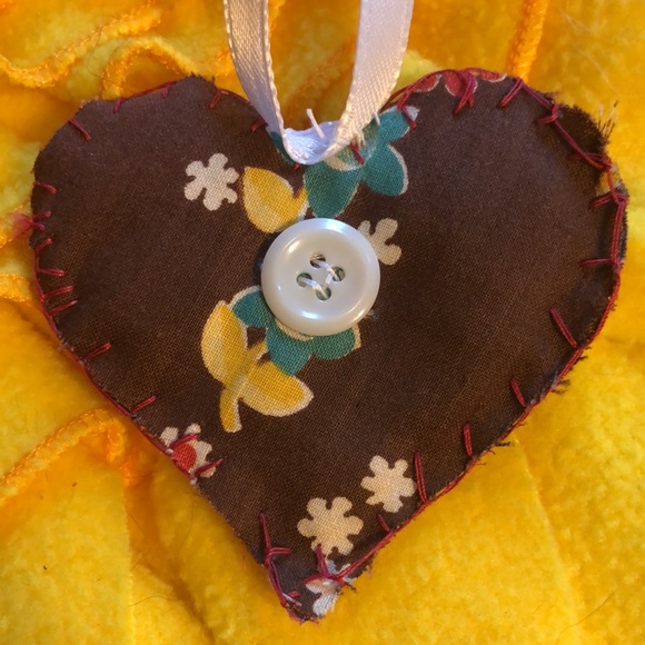 Hand stitched Heart - Picture 2 of 5